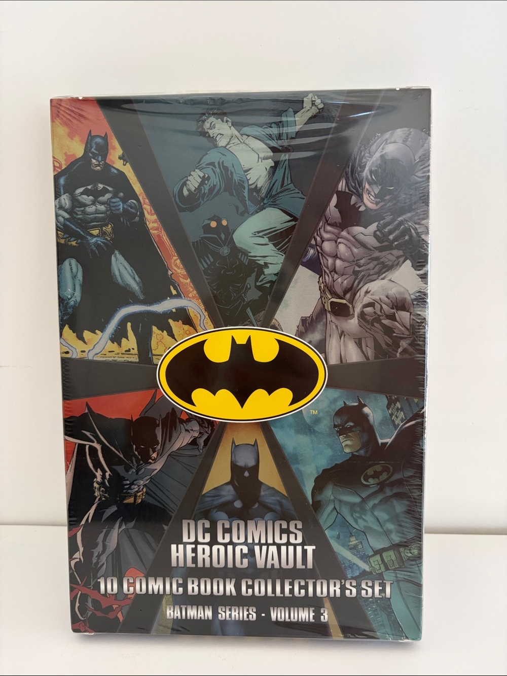 DC Comics Batman Collector Box - Black, Yellow & Blue Artwork
